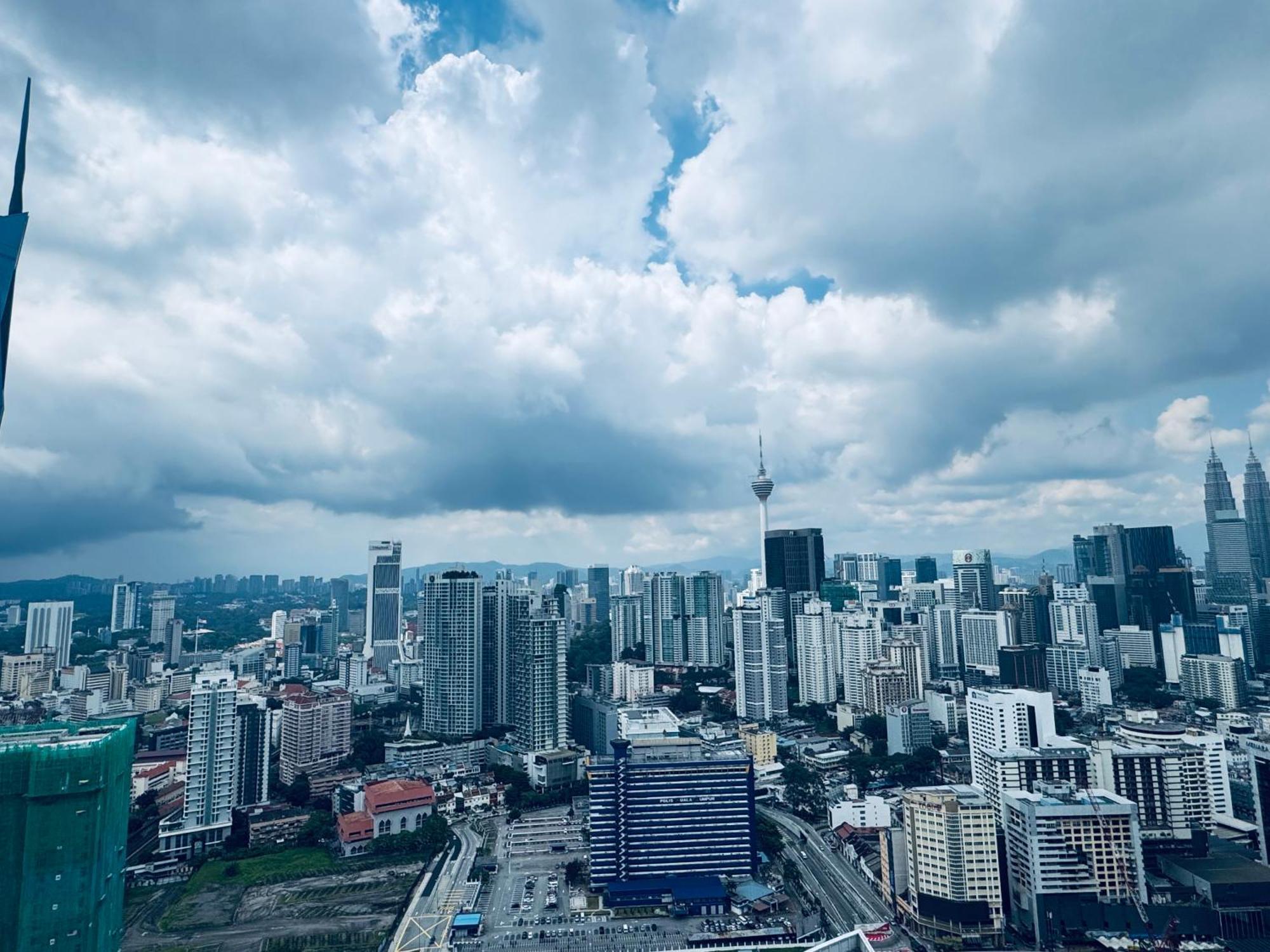 Lucentia Suites At Kuala Lumpur Exterior photo