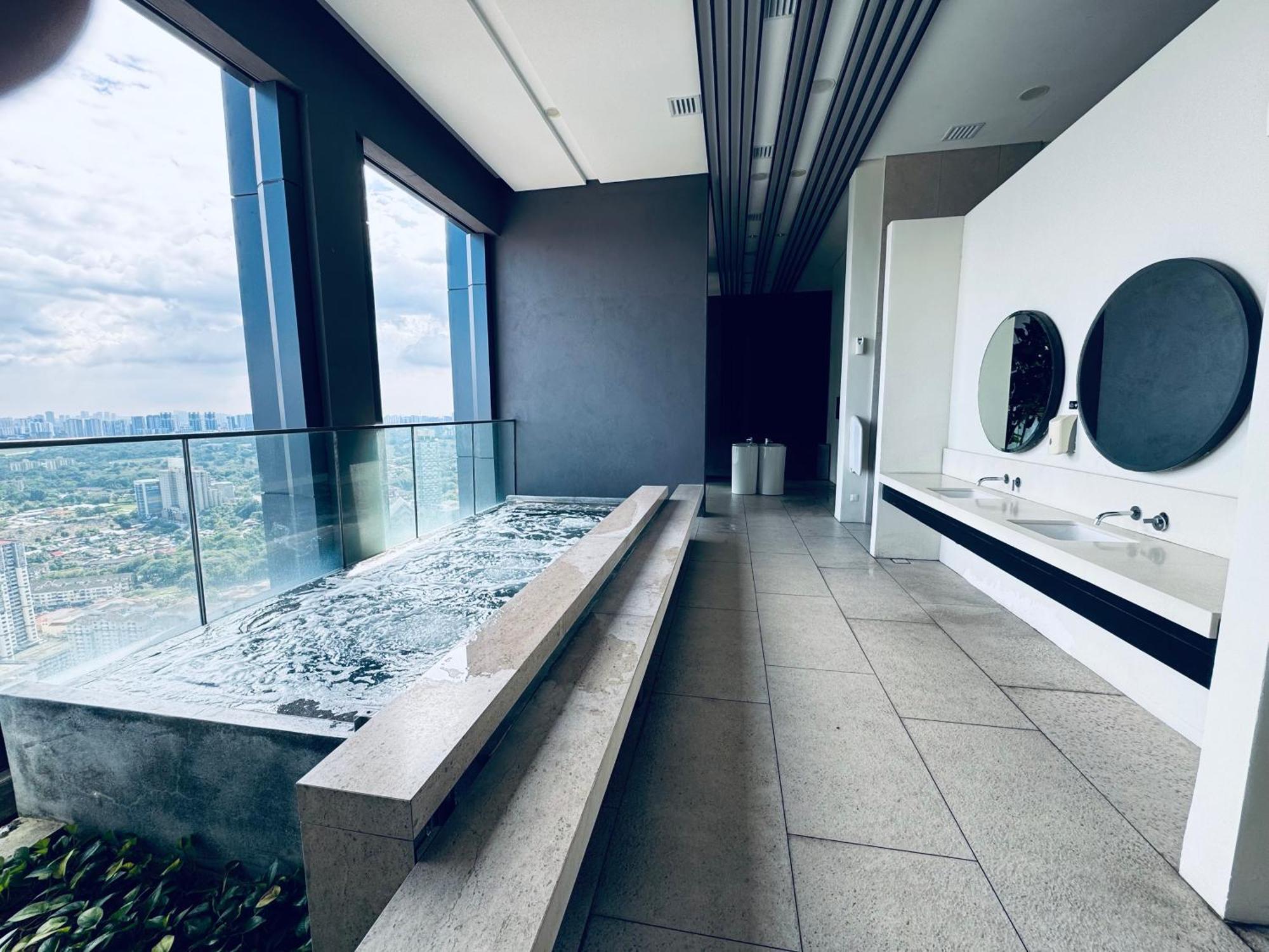 Lucentia Suites At Kuala Lumpur Exterior photo